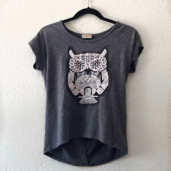 Grey Short Sleeve Top with Lace Owl Graphic Women‘s Medium - Picture 1 of 4